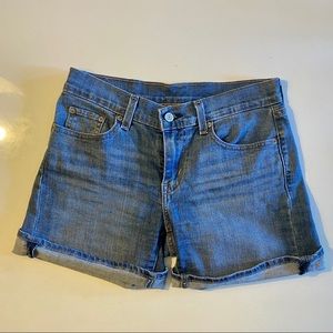 Levi’s Midrise Denim Shorts Size 26
